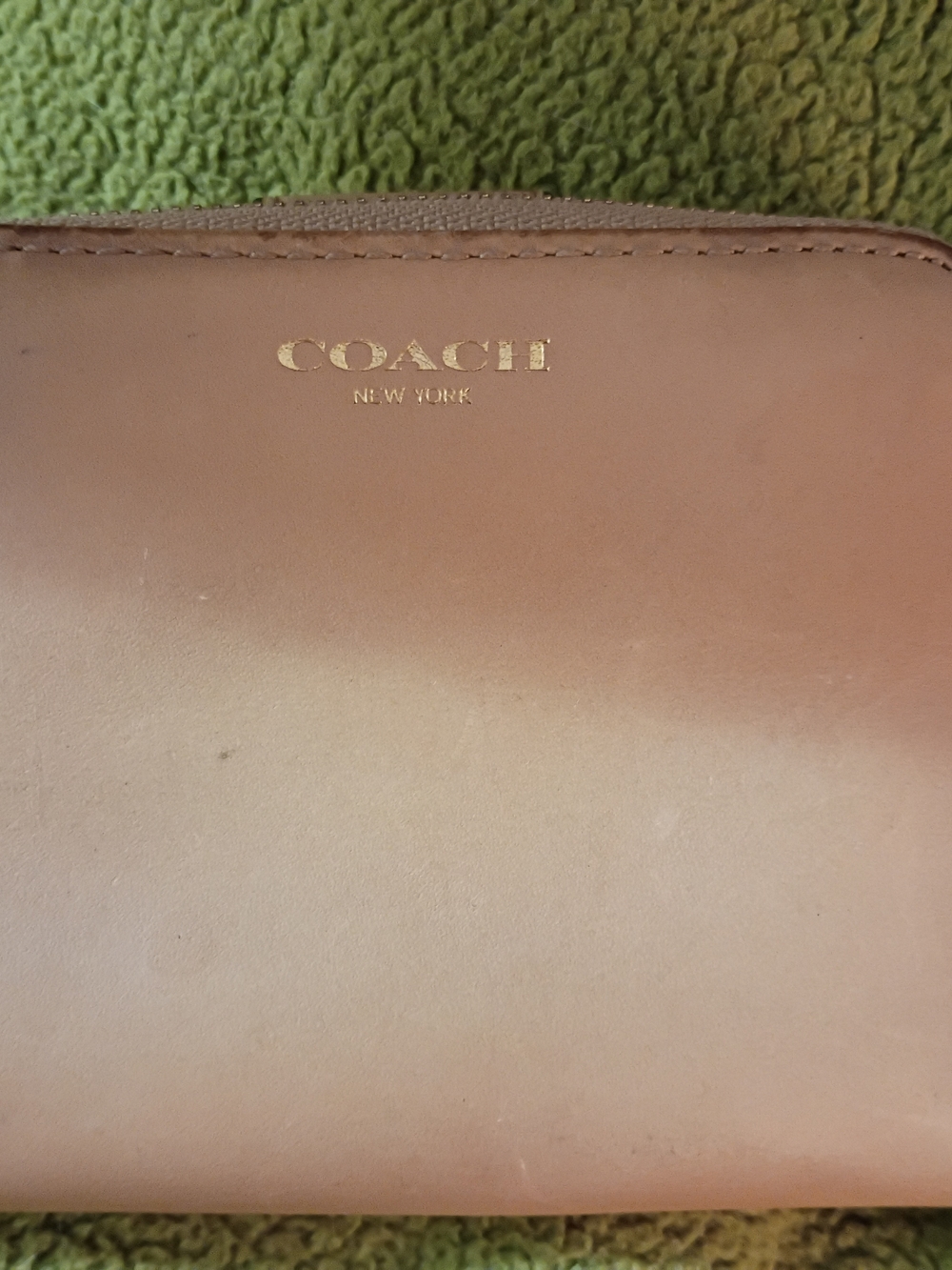 COACH New York Smooth Leather Wallet - Blush Pink